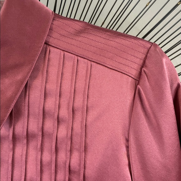 St. John Vintage Silk Button Up Shirt Dusty Rose Pink NWOT Size 2 - Picture 3 of 9